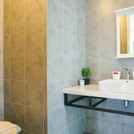 Weekly Promotion,Robertson Bukit Bintang With Netflix Apartment Kuala Lumpur Exterior photo