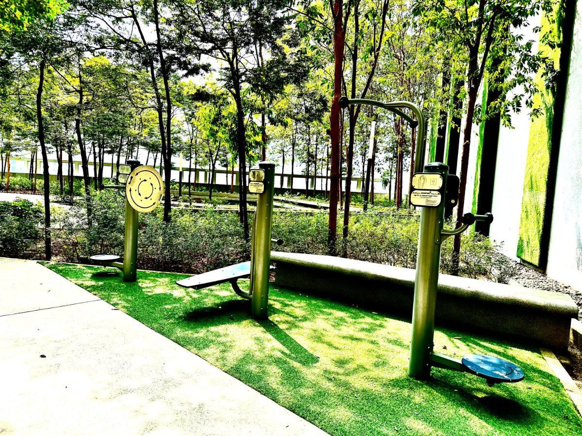 Apartment Weekly Promotion,robertson Bukit Bintang With Netflix *