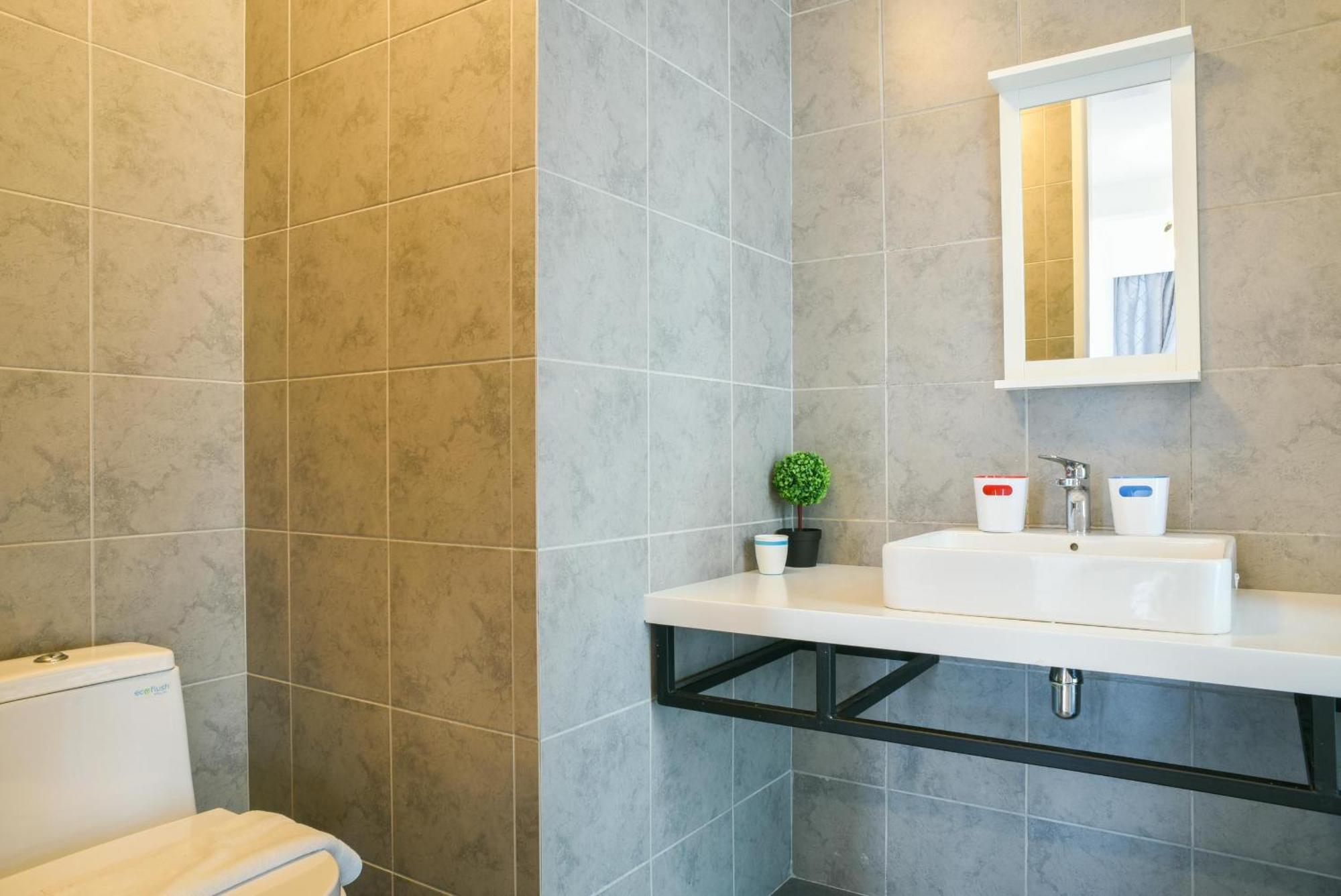 Apartment Weekly Promotion,robertson Bukit Bintang With Netflix
